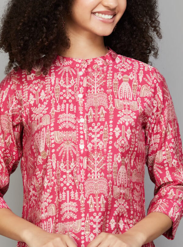 LIBAS Printed Staight Kurti - Image 5